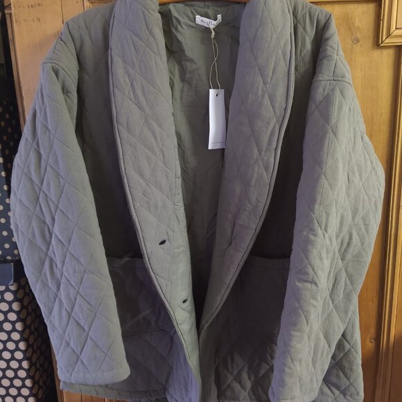 New Lynwood Coat from Neuflora with the tags still on - Picture 4 of 6